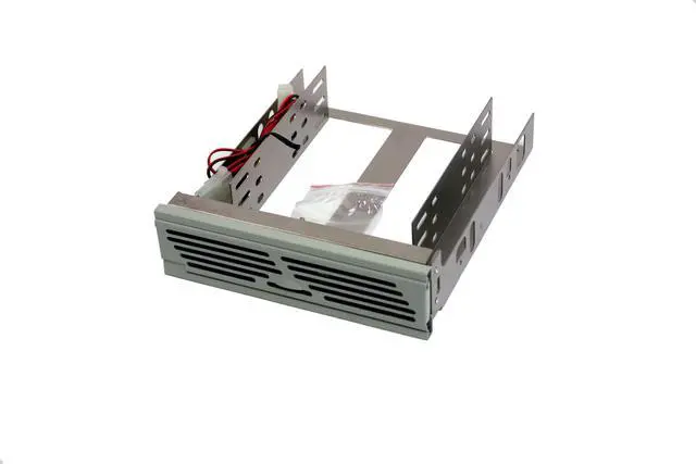 Main image of SanMax B300-M3B Baycooler Metal 3 Fans Hard Disk Cooler