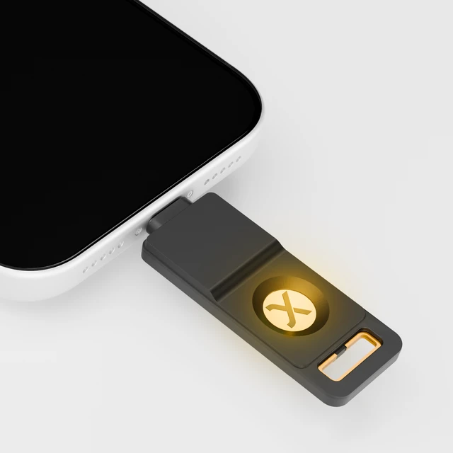 Alt view image 6 of 17 - SecuX PUFido Drive 2 - F03Q - USB-C Security Key with Built-in 128GB Storage, FIDO2 & U2F Certified, CTAP2.1, MFA, PIN & Passkey Management