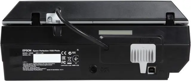 Alt view image 4 of 7 - Epson Perfection V550 Photo Scanner