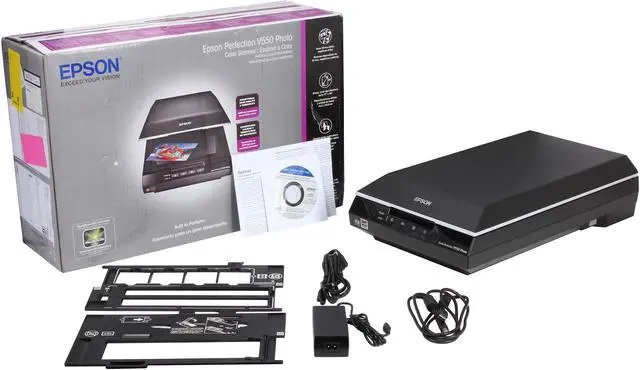 Alt view image 7 of 7 - Epson Perfection V550 Photo Scanner