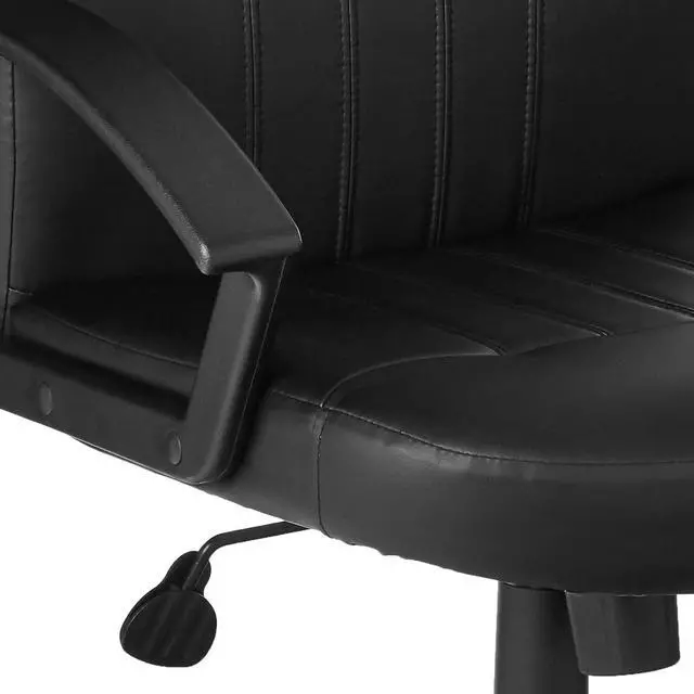 Alt view image 4 of 5 - BOSS Executive Leather Budget Chair (B8106)