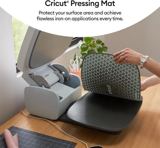 Alt view image 3 of 3 - Cricut Pressing Mat Silicone Foam, Grey | 1 Mat 16.14" x 13.189" 2009461