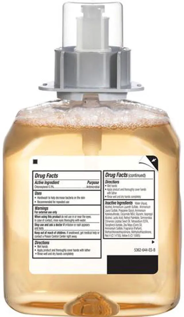 Main image of GOJO 516204CT FMX-12 Refill Foam Antibacterial Handwash - Fresh Fruit Scent - 42.3 fl. oz.