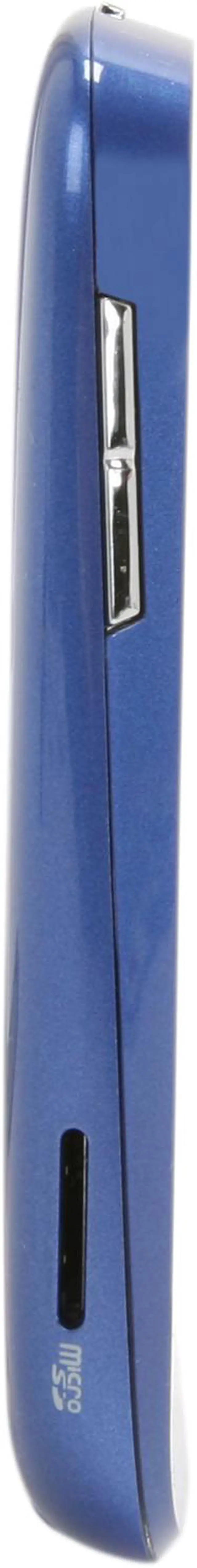 Alt view image 4 of 9 - SanDisk Sansa Fuze+ 2.4" Blue 4GB MP3 / MP4 Player SDMX20R-004GB-A57