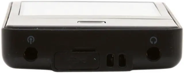 Alt view image 10 of 13 - iRiver E100 2.4" Black 4GB MP3 / MP4 Player