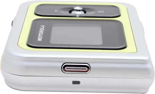 Alt view image 5 of 9 - Motorola 2-Tone 5GB MP3 Player m500