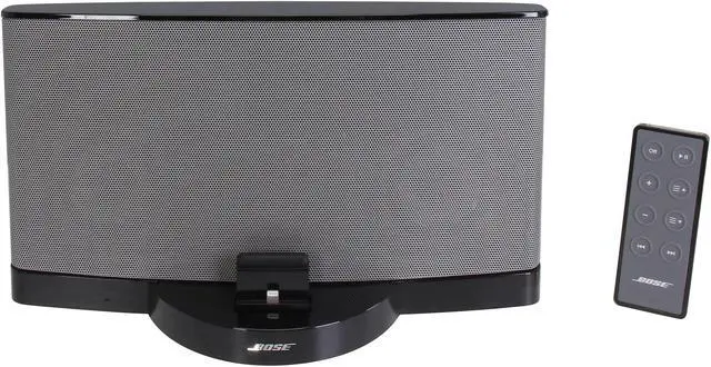 Alt view image 6 of 7 - Bose SoundDock Series III with Lightning conector