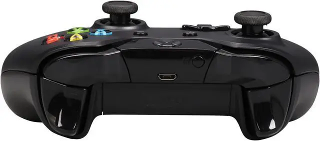 Alt view image 10 of 11 - Xbox One 500GB Gears of War: Ultimate Edition Console Bundle