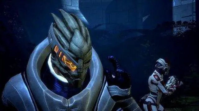 Alt view image 9 of 19 - Mass Effect Xbox 360 Game