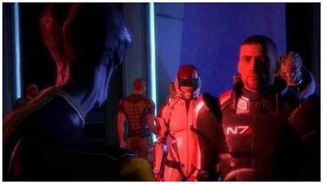 Alt view image 4 of 9 - Mass Effect: Game of the Year Edition Xbox 360 Game