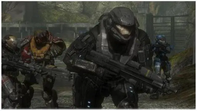 Alt view image 3 of 7 - Halo: Reach Xbox 360 Game