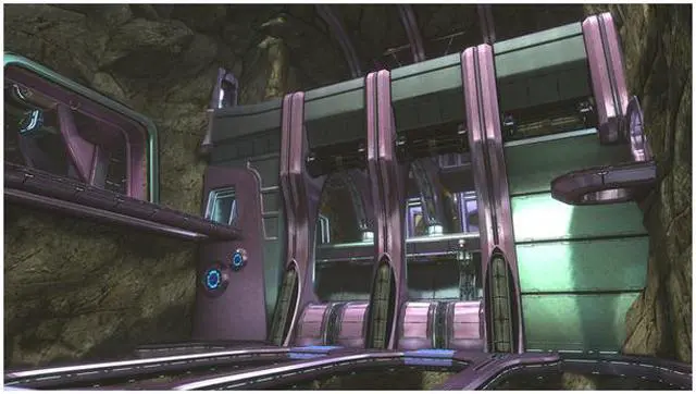 Alt view image 3 of 6 - Halo: Combat Evolved Anniversary Xbox 360 Game