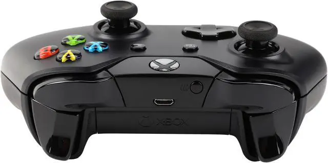 Alt view image 7 of 9 - Microsoft Xbox One Wireless Controller with Play & Charge Kit