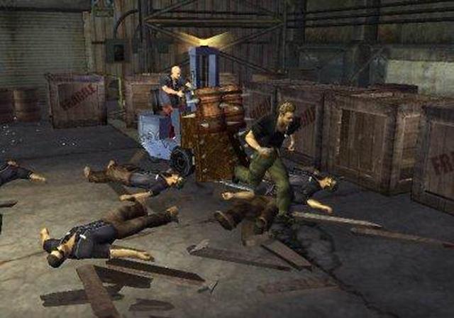 Alt view image 3 of 20 - Final Fight Streetwise XBOX Game CAPCOM