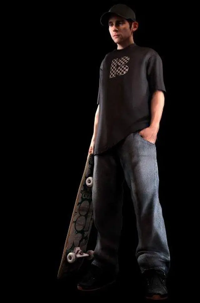 Alt view image 13 of 20 - Skate Xbox 360 Game