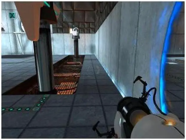 Alt view image 10 of 18 - Half Life 2 Orange Box Xbox 360 Game