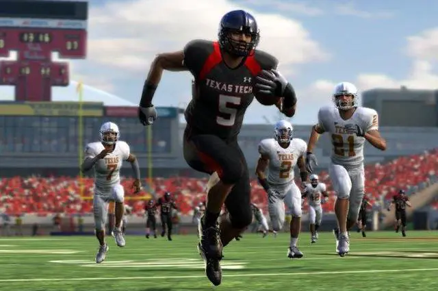 Alt view image 10 of 15 - NCAA Football 2010 Xbox 360 Game