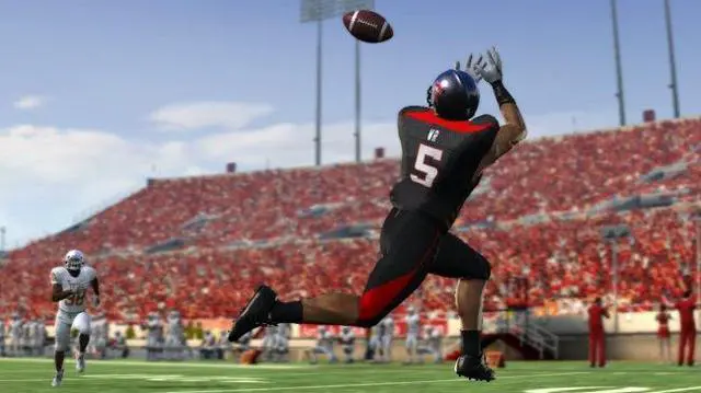 Alt view image 11 of 15 - NCAA Football 2010 Xbox 360 Game