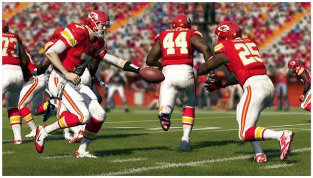Alt view image 2 of 11 - Madden 2013 Xbox 360 Game