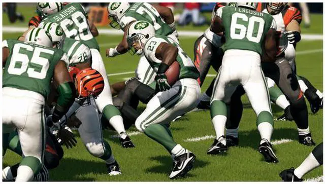 Alt view image 8 of 11 - Madden 2013 Xbox 360 Game