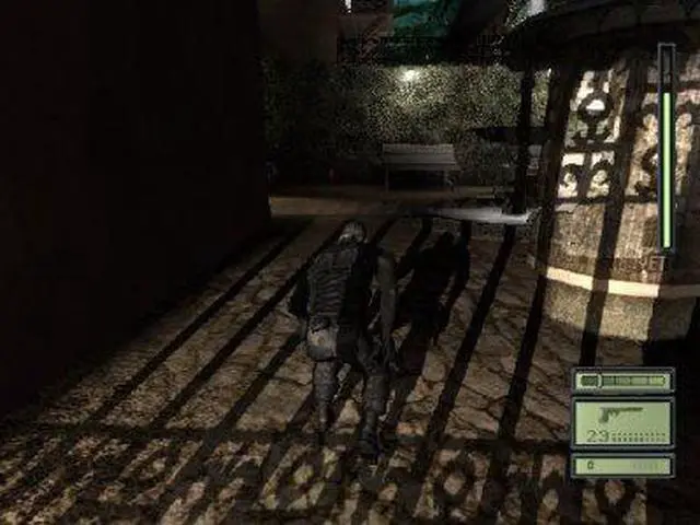 Alt view image 4 of 15 - Tom Clancy's Splinter Cell XBOX game Ubisoft