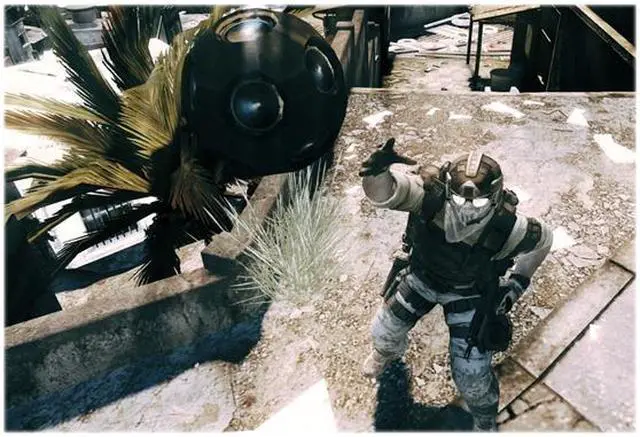 Alt view image 9 of 9 - Ghost Recon: Future Soldier Xbox 360 Game