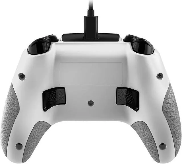 Alt view image 4 of 8 - Turtle Beach Recon Wired Gaming Controller for Xbox Series X|S, Xbox One & PC - White