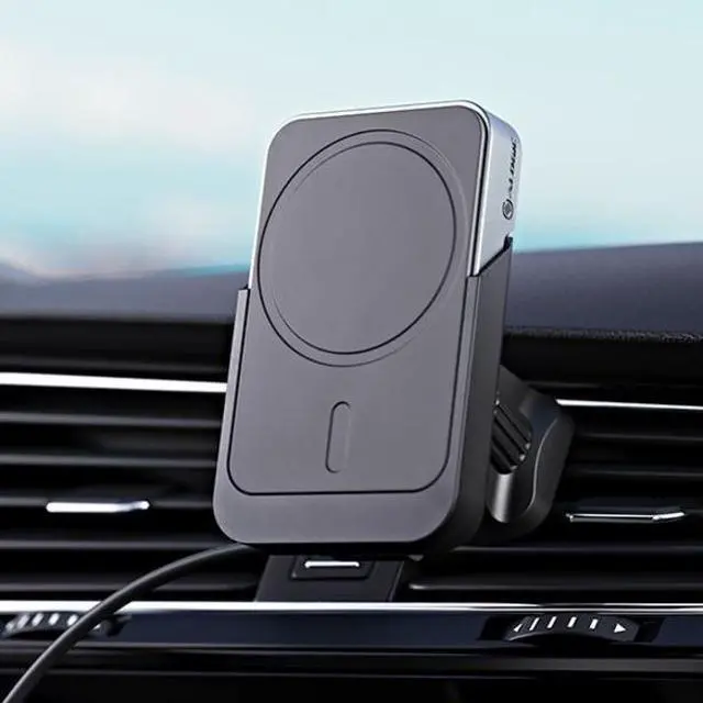 Alt view image 2 of 3 - Alogic Matrix Magnetic Wireless Charger with Car Mount - MSCCM