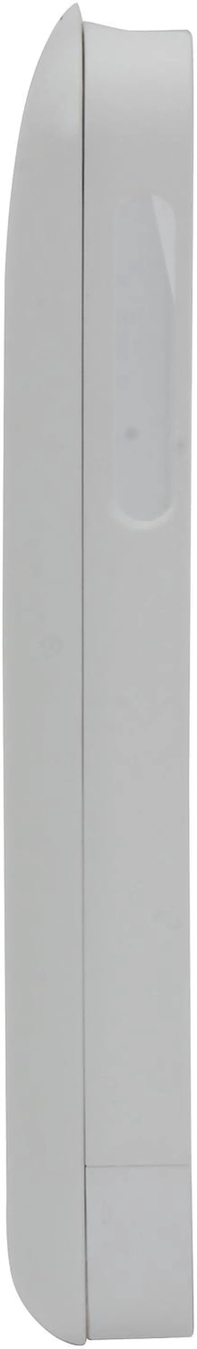 Alt view image 3 of 7 - Duracell Powermat White Wireless Charging Case and Backup Battery for iPhone 5 PRCA5W1