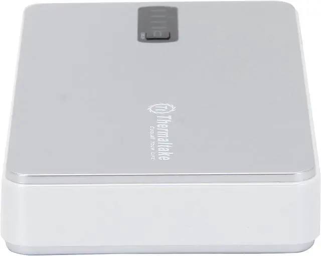 Alt view image 4 of 6 - Thermaltake Silver 8400 mAh TriP Portable Power Pack MB8400S002