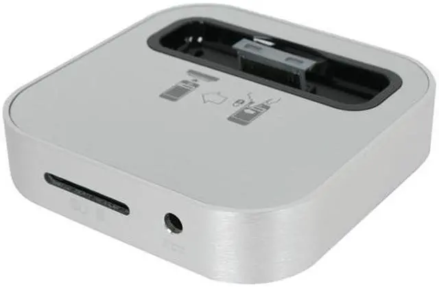 Main image of Iomega SuperHero Backup and Charger for iPhone (35113)