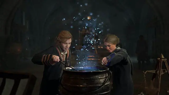 Alt view image 3 of 11 - Hogwarts Legacy- Nintendo Switch