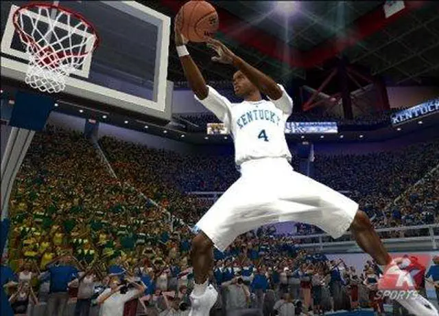 Alt view image 17 of 20 - College Hoops 2K6 game