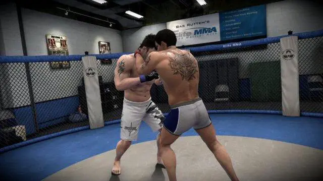 Alt view image 3 of 17 - EA Sports MMA Playstation3 Game