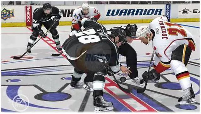 Alt view image 3 of 8 - NHL 11 Playstation3 Game