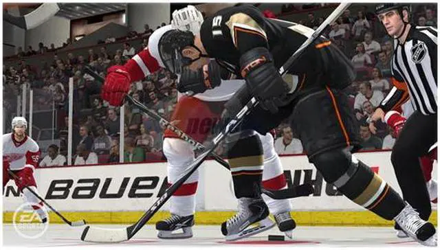Alt view image 4 of 8 - NHL 11 Playstation3 Game