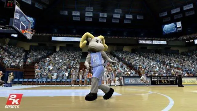 Alt view image 13 of 20 - College Hoops 2K8 Game