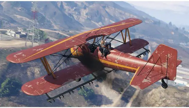 Alt view image 2 of 14 - Grand Theft Auto V - PlayStation 4