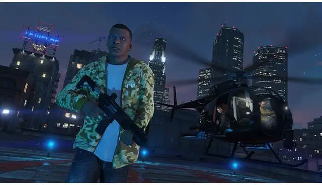 Alt view image 9 of 14 - Grand Theft Auto V - PlayStation 4