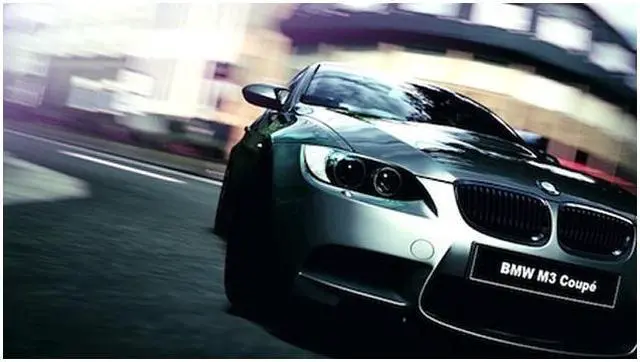 Alt view image 3 of 4 - Gran Turismo 5