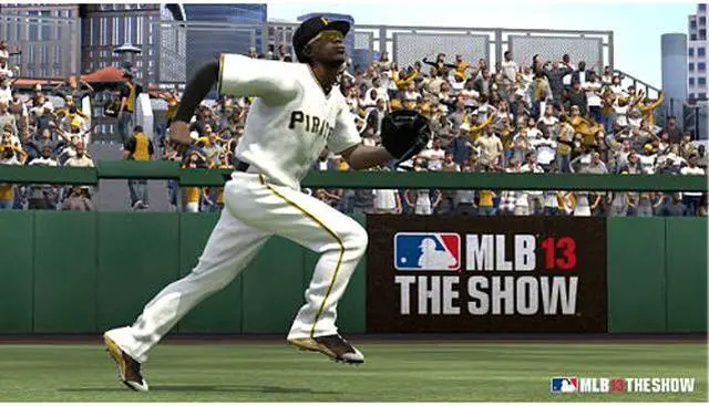 Alt view image 3 of 9 - MLB 13: The Show PlayStation 3