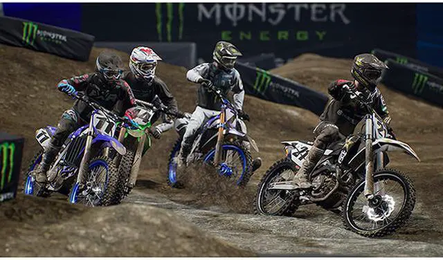 Alt view image 8 of 11 - Monster Energy Supercross - The Official Videogame 5 - PlayStation 4