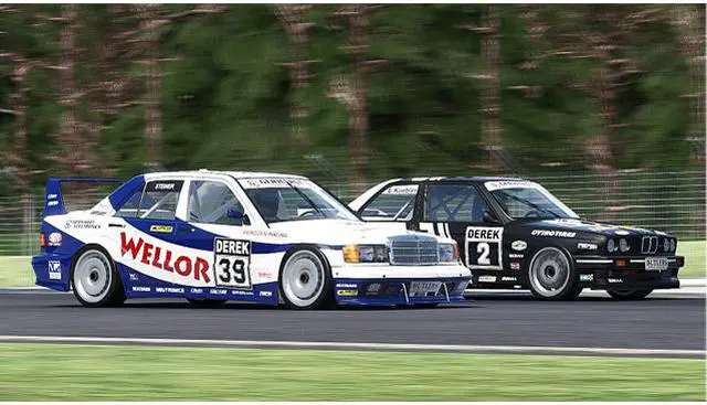 Alt view image 9 of 18 - Project Cars PlayStation 4