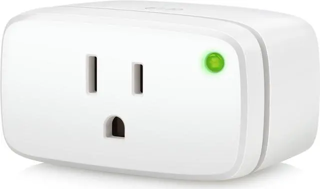 Alt view image 2 of 8 - Eve Energy (Matter) - Smart plug, app and voice control, no bridge, Thread, 100% privacy