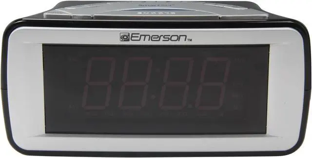 Alt view image 2 of 6 - EMERSON Dual-Alarm AM/FM Clock Radio CKS9031