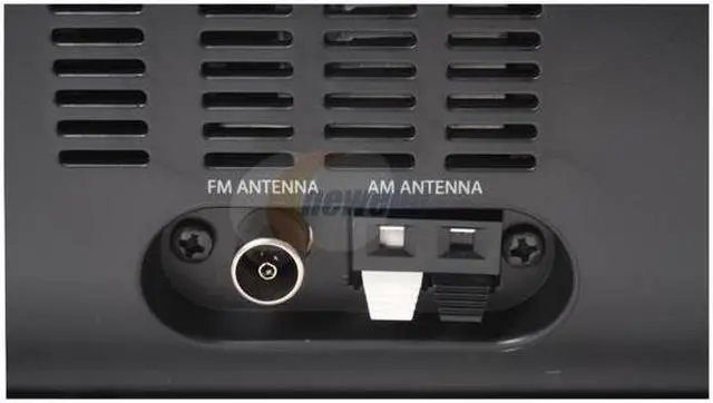 Alt view image 11 of 14 - iLuv - HD Radio w/ Dual Alarm Clock (i168)