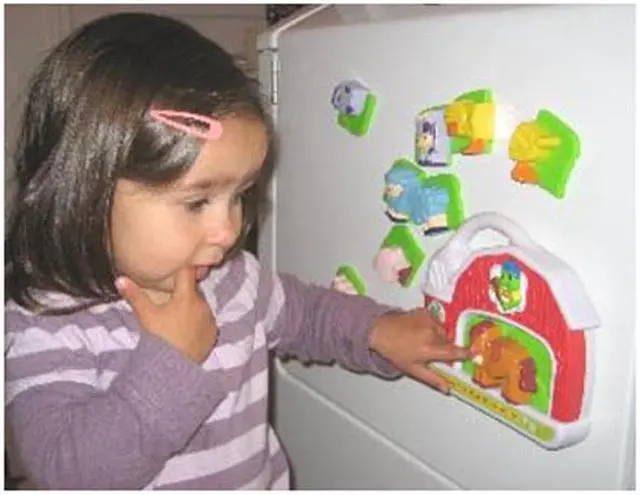 Alt view image 2 of 4 - LeapFrog 10110 Fridge Farm Magnetic Animal Set
