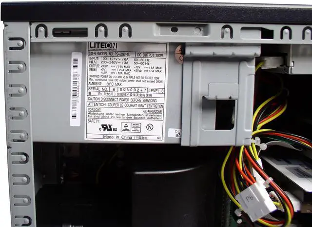 Alt view image 7 of 8 - HP Desktop PC D220 DS941A 2.2GHz 256MB 40GB HDD Intel Extreme Graphics Windows XP Professional