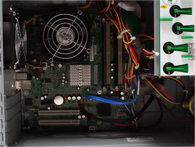 Alt view image 10 of 15 - HP Compaq Desktop PC dc5100(PZ582UA#ABA) Intel Pentium 4 530 512MB DDR2 80GB HDD Intel GMA 900 Windows XP Professional