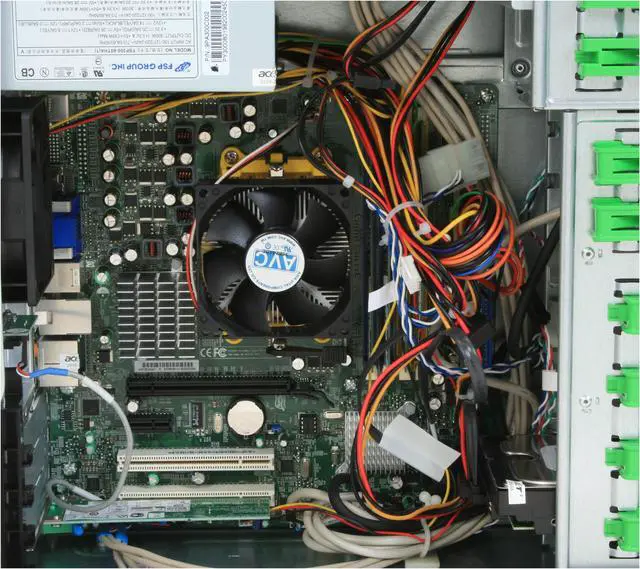 Alt view image 13 of 20 - Acer Desktop PC Aspire AM5201-EF8400A AMD Phenom X3 8400 4GB DDR2 500GB HDD ATI Radeon HD 3200 Windows Vista Home Premium (English/French)